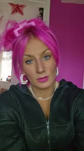 Kelly Lowery's Instagram, Twitter & Facebook