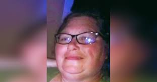 Melissa Harbin's Instagram, Twitter & Facebook