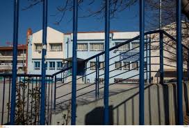 Κλειστά σχολεία σε όλη τη χώρα απο αύριο τετάρτη 11/3 σε ολη την χώρα. Sxoleia Kleista Gia Alles Dyo Ebdomades Giati Alla3e H Apofash Na Anoi3oyn Prwta Eidhseis Nea To Bhma Online