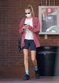 Джейден смит и кара делевинь. Caraupdates On Twitter Cara Delevingne Street Style 2020 2021