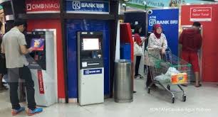 Bank cimb niaga memiliki fitur yaitu kartu kredit dan kartu debit. Bunga Deposito Mulai Turun Paling Tinggi 7