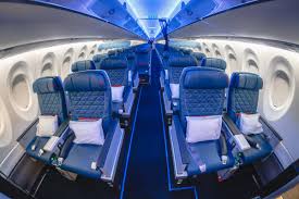 Delta one seat on the airbus a330. Delta Air Lines Delta Comfort Vs First Class Detailed 2021