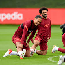 محمد صلاح قائد المنتخب الوطني وفريق ليفربول الإنجليزي، اقترب بقوة من تجديد عقده رسميا مع ناديه الإنجليزي. 5x Xdxecvj8w8m