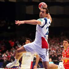Michael guigou won't finish his professional career at montpellier handball, where he spent 20 years with tremendous successes. Datei Michael Guigou Montpellier Hb Handball Player Of France 3 Jpg Wikipedia