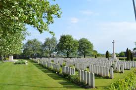 Commonwealth War Graves Cimetery ...