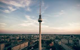 Staytoo berlin bietet der rapide wachsenden studentengemeinschaft in berlin alles, was für den start in eine neue stadt wichtig ist. Deutschland Berlin Fhnw