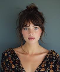 Anna Marz's Instagram, Twitter & Facebook