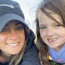 Melissa Moncrief's Instagram, Twitter & Facebook