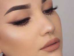 How to do cat eye makeup. How To Do Cat Eye Makeup Perfectly Tutorial With Pictures