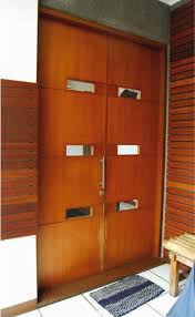 Jadi keberadaan pintu ini sangatlah penting dan. 6 Inspirasi Model Pintu Rumah Minimalis Mana Yang Cocok Untukmu Rumah123 Com