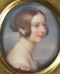 𝐏𝐚𝐢𝐧𝐭𝐢𝐧𝐠𝐬 𝐛𝐲 𝐭𝐡𝐞 𝐁𝐨𝐧𝐞𝐬 : 𝐐𝐮𝐞𝐞𝐧 𝐕𝐢𝐜𝐭𝐨𝐫𝐢𝐚  𝐚𝐧𝐝 𝐭𝐡𝐞 𝐩𝐫𝐞𝐬𝐞𝐧𝐭𝐬 Henry Pierce Bone succeeded his father as a  prominent enamellist, producing historical copies in enamel. He served as  Enamel Painter to to