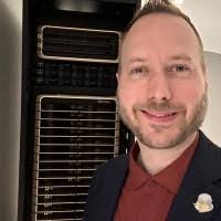 Annie Eshelman's Instagram, Twitter & Facebook