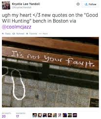 A Wooden Bench In Boston Public Gardenn Has Spontaneously Become A Fan Made Memorial To Robin Williams Abc13 Houston