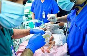 أعلنت السلطات السعودية عن إجراء عملية فصل التوأم الطفيلي اليمني عائشة أحمد سعيد محيمود من محافظة المهرة، غدًا الخميس، في مستشفى الملك عبدالله التخصصي للأطفال بمدينة الملك عبدالعزيز الطبية بوزارة الحرس الوطني. 4o39xhlkjurkzm