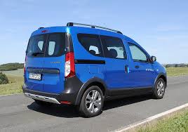 It is currently available in north africa, europe, and france. Auto Reise Creative Dacia Dokker Stepway Tce 115