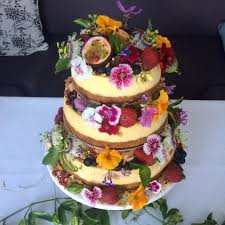 Sweet Obsession Cakes On Instagram Wedding Cake Cheesecake Tower T B Lemon Vanilla Bea Cheesecake Wedding Cake Wedding Cake Alternatives Wedding Cheesecake
