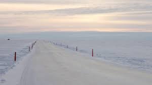 Maar goed, de ice roads zijn nu officieel dicht en de laatste mannen rijden dus nu nog op en neer tussen edmonton en yellowknife. Ice Roads The Western North Slope S Frozen Foundation Spiritnow Stories
