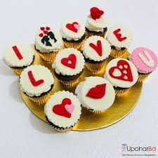Topped with silky smooth buttercream, these individual cakes have become the star of any event, and for good reason. Online Cupcake Order In Bangladesh 12 Cupcakes To Say I Love You Special Cake And Pastry