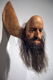 Confronting Small Face