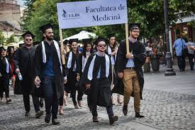 Vezi procedura de admitere, actele necesare pentru inscrierea la facultate. Taxe Mai Mari La Ulbs Cel Mai Mult Cresc La Facultatea De MedicinÄƒ