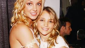 Long before jamie lynn spears was trustee to britney's massive fortune and a mother of two, she was a teen actress on nickelodeon. Siebter Hochzeitstag Jamie Lynn Spears Postet Familienfoto Promiflash De