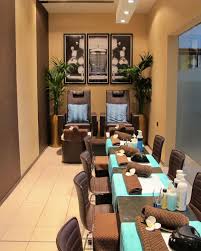 Small Nail Spa Salon Interior Design Decoomo For design in small spaces, flowers work wonders.
