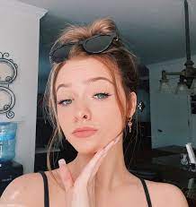 Those marginally long, delicate, and cleared to each side blasts that look so damn easy and cool. Zoe Laverne On Instagram Swipe Zoe Zoe Sugg Laverne