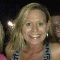 Jennifer Troxell's Instagram, Twitter & Facebook