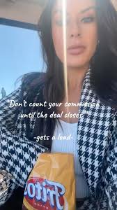 Krystal Mucha, Mucha...