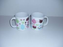 Set Of 2 Ikea Coffee Tea Mugs White Cupcake Pattern Pink Green Blue Trinken