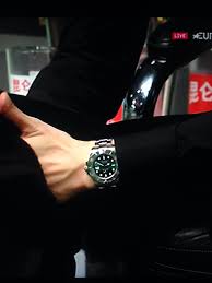 •6 x world snooker champion 🏆20 majors ,7 masters , 7 uk's , and a keen runner, 15 maxis, 2 146s 😜,catch me if you can hahaha the cue action searcher linktr.ee/libbys.lockdown. Tz Uk Forums