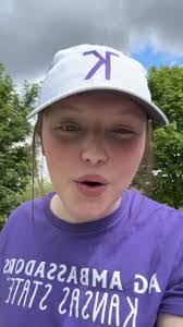 Kirsten Purdy's Instagram, Twitter & Facebook