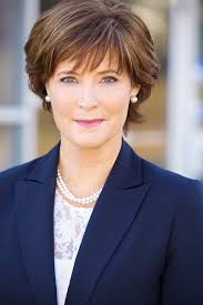 Kısa saç için 24 fikir