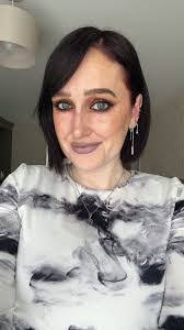 Melissa Barger's Instagram, Twitter & Facebook