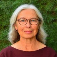 200+ "Lizzie Lyons" profiles