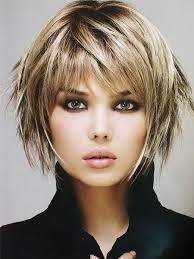 20 schone geschichtete frisuren zu gunsten von 2019 2020 trend bob frisuren 2019 bob frisur coole frisuren haarschnitt