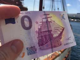 Wenn in der eu von abschaffung von bargeld gesprochen wird, ist wohl gemeint, daß der euro abgeschafft werden soll. 30 000 Exemplare Null Euro Scheine Sind Heissbegehrtes Kiel Souvenir Shz De