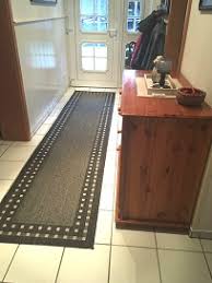 Es reichen rückstände von altem leim, mit dem mal ein teppich fixiert worden ist. Gesundes Wohnen Und Die Natur Zu Fussen Ein Teppich Aus Naturlichen Fasern