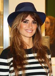Eine fahrt mit dem fernbus nach berlin könnte also unter umständen eine begegnung mit einem internationalen star zur folge haben. Penelope Cruz Starportrat News Bilder Gala De