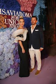 Check spelling or type a new query. Katy Perry Wears Black Gown At Unicef Event With Orlando Bloom Hollywood Life
