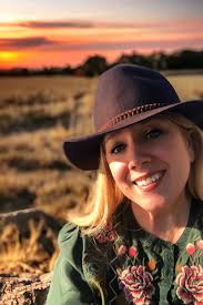 Knoxville airport to Gatlinburg Margaritaville hotel route?