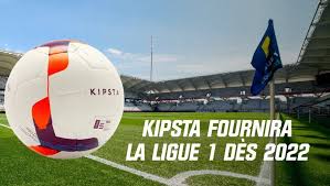 Pour tous les âges, pour une pratique académique, clubs et loisirs, ballon de football entrainement ou compétition avec prix public conseillé 25€* *du 24/03/2021 au 22/04/2021. Football Kipsta La Marque De Decathlon Va Equiper Les Championnats De Ligue 1 Et De Ligue 2 Ladepeche Fr