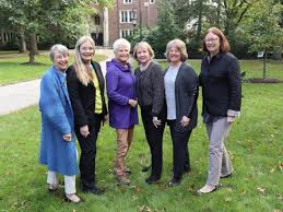 1 January 25, 2019 Dear 1973 Classmates, Your '73 class officers want to  wish you a wonderful 2019. We are honored to be serv