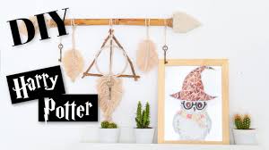 Vous cherchez une façon originale de fabriquer une tête de lit c'est probablement l'un des diy les plus faciles dans le. Pin On Diy Harry Potter Room Decor Deco Chambre Facile