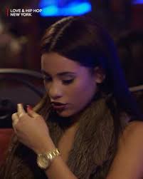 Ya want a Spanish girl till we start spazzing lol 😂 then we crazy cus we  caught ya zzzzssss