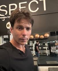 Nite My Friends #MusicForLife 🎧🎀☕️ 👉 Gene Kelly Singin' In The Rain 👈