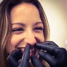 Piercing Eitert Entzundet Diese Profi Tipps Helfen