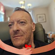 Cue applause sound effect* 🐮 😂 To celebrate Chris Leask's birthday today!