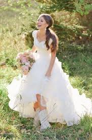 Some hilo and short rustic wedding dresses are made of organza. Rustic Wedding Gowns Country Western Bridal Dresses Dorris Wedding