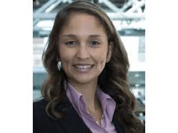 Mónica Bennett, SAIT